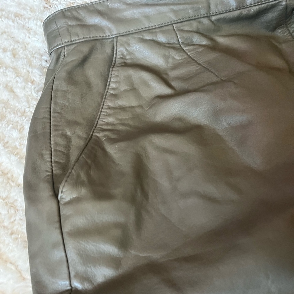 Vintage 80s genuine leather skirt - Picture 4 of 8